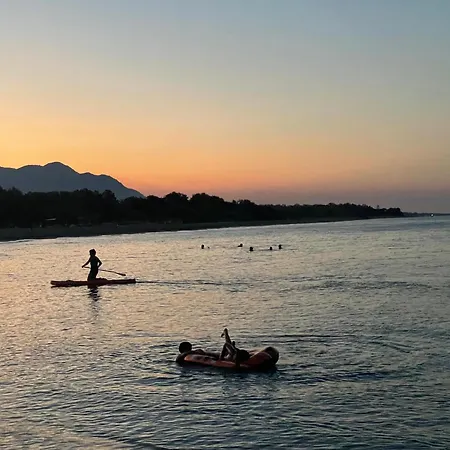 2 Pieces Bord De Lägenhet *