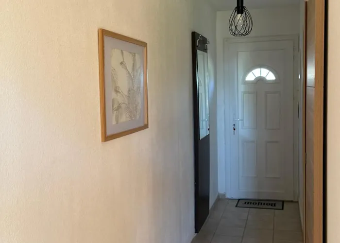 2 Pieces Bord De Apartmán