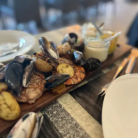 2 Pieces Bord De 아파트 Linguizzetta