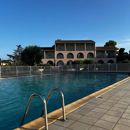 2 Pieces Bord De Apartment *