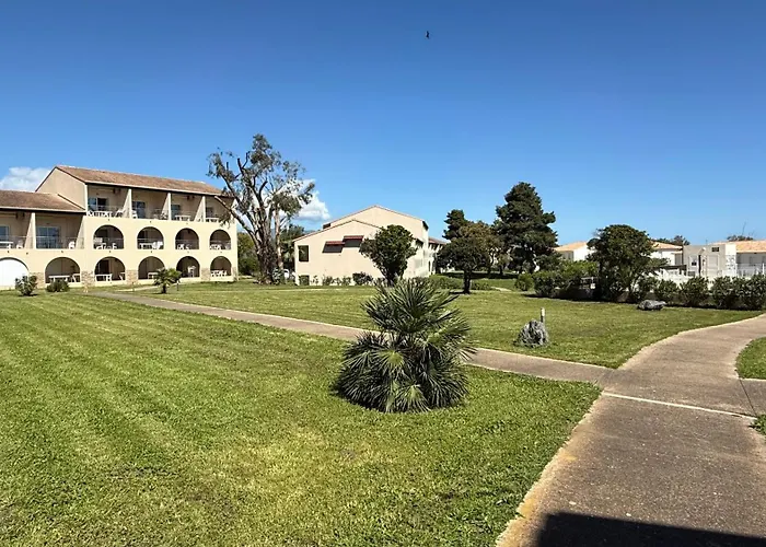 2 Pieces Bord De Appartement